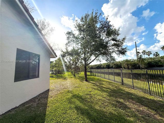 400 Alexandra Cir 0, Weston, FL 33326