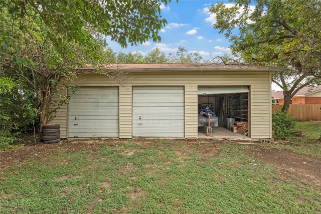 2131 Mountainview Drive, Waco, TX 76710