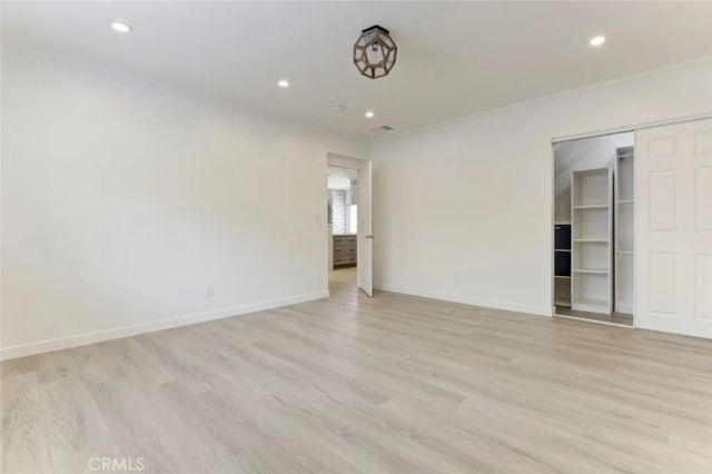 247 N Oak Avenue, Pasadena, CA 91107