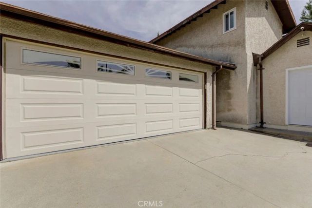 247 N Oak Avenue, Pasadena, CA 91107