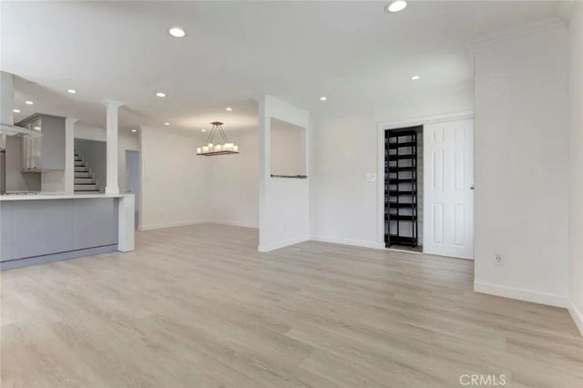 247 N Oak Avenue, Pasadena, CA 91107