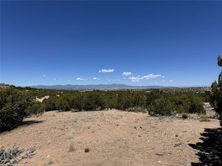 9-A Paseo Del Pajaro, Santa Fe, NM 87506