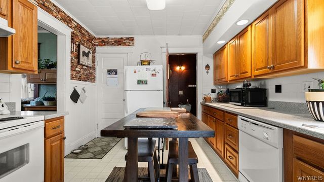 5981 Washington, Newfane, NY 14126