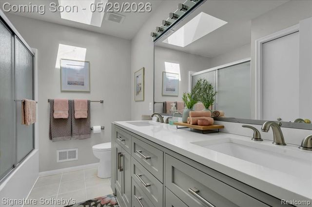 6692 Balmoral Terrace, Clarkston, MI 48346
