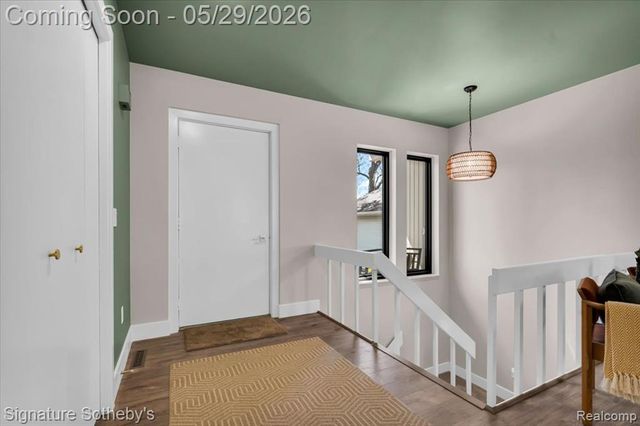 6692 Balmoral Terrace, Clarkston, MI 48346