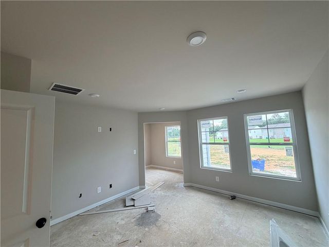 327 Rolling Green Road 101, Adairsville, GA 30103