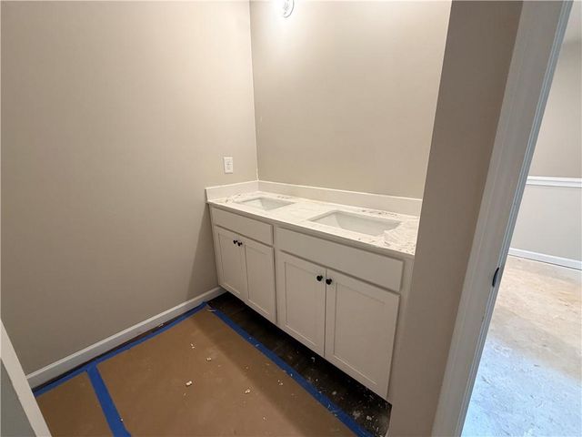 327 Rolling Green Road 101, Adairsville, GA 30103