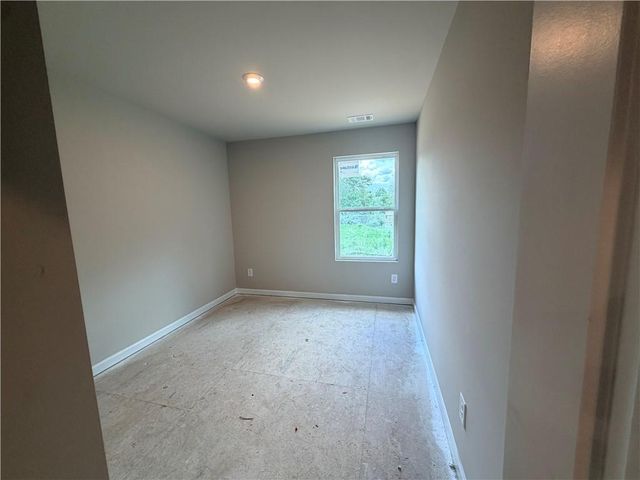 327 Rolling Green Road 101, Adairsville, GA 30103