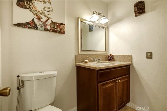 8933 Willis 15, Panorama City, CA 91402