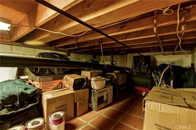 8933 Willis 15, Panorama City, CA 91402