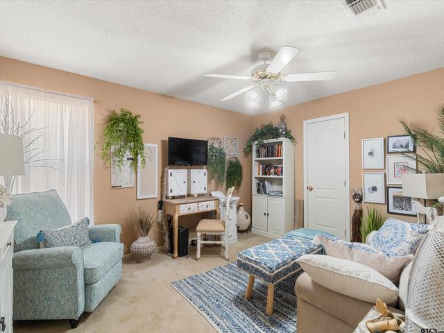 168 Hearthside Path, Holly Lake Ranch, TX 75765