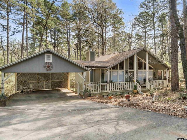 168 Hearthside Path, Holly Lake Ranch, TX 75765