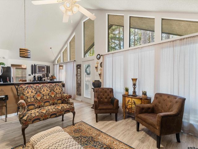 168 Hearthside Path, Holly Lake Ranch, TX 75765