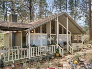 168 Hearthside Path, Holly Lake Ranch, TX 75765