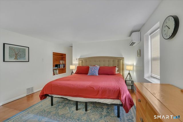 5 Seminole Trail, East Hampton, CT 06424