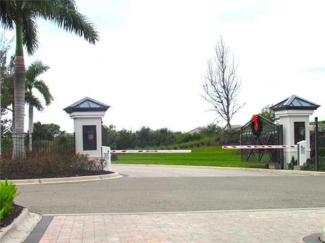 14724 MISTY POND LOOP, Nokomis, FL 34275