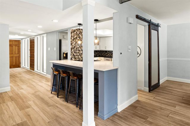 6110 Gardenridge HOLW, Austin, TX 78750