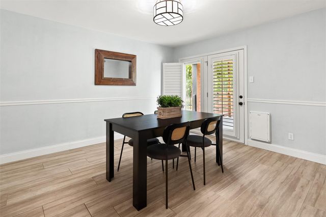 6110 Gardenridge HOLW, Austin, TX 78750