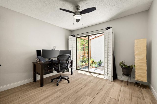 6110 Gardenridge HOLW, Austin, TX 78750