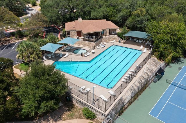 6110 Gardenridge HOLW, Austin, TX 78750