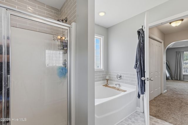 302 Sunbeam Court, Richlands, NC 28574