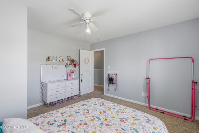 302 Sunbeam Court, Richlands, NC 28574