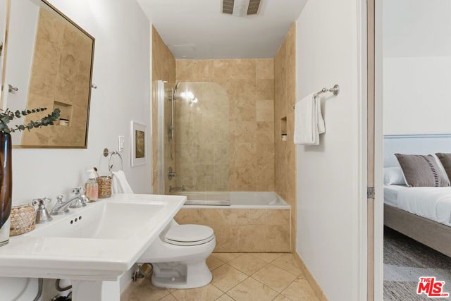 958 18th Street 4, Santa Monica, CA 90403