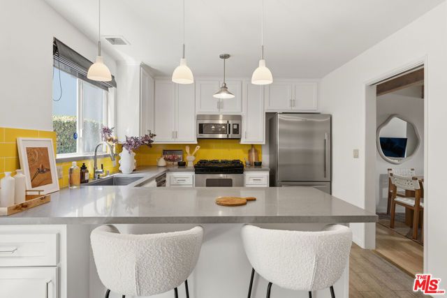 958 18th Street 4, Santa Monica, CA 90403
