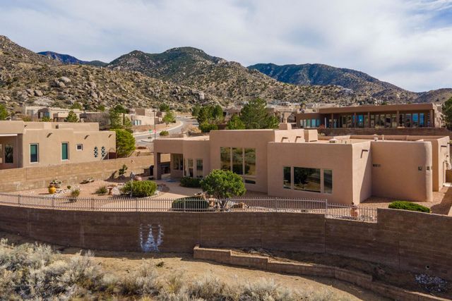 13419 Wilderness Place NE, Albuquerque, NM 87111