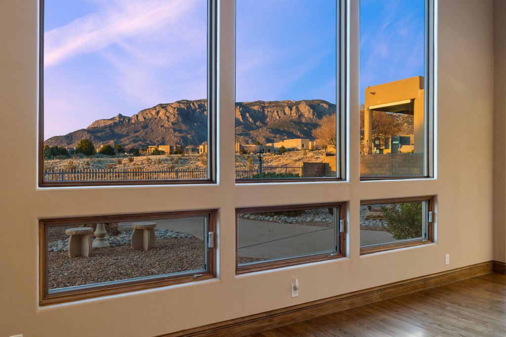 Image 11 of property listing at 13419 Wilderness Place NE, Albuquerque, NM 87111