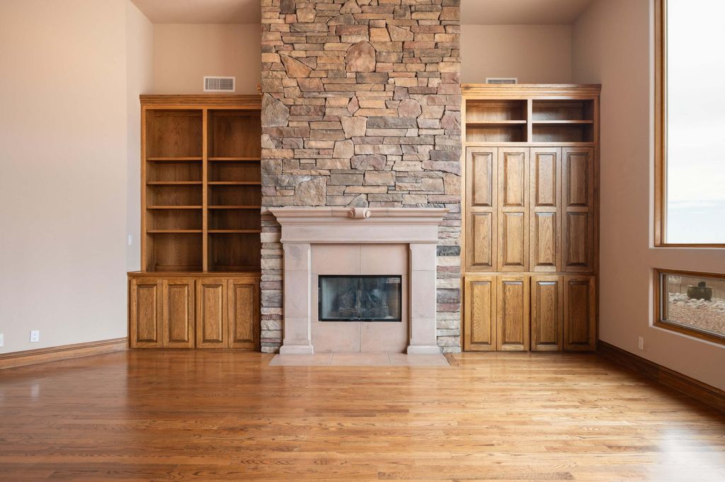 Image 21 of property listing at 13419 Wilderness Place NE, Albuquerque, NM 87111