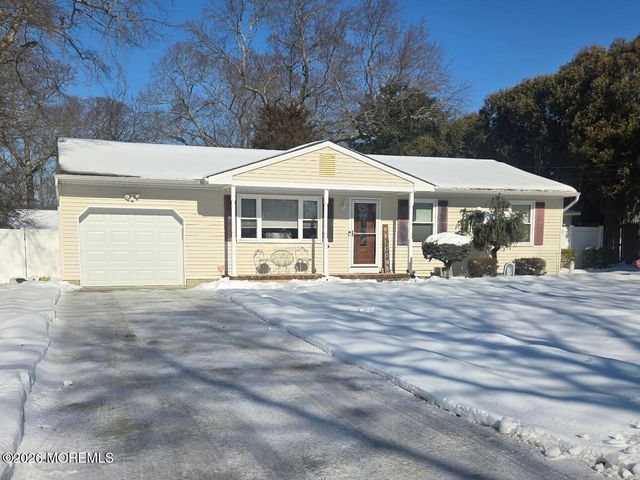118 Hemlock Drive, Lanoka Harbor, NJ 08734