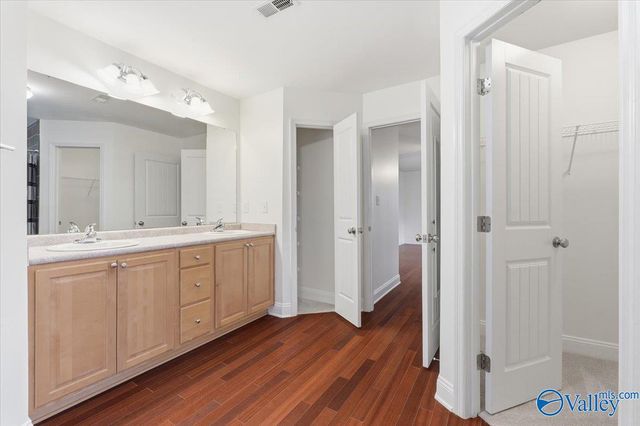 104 Swan Pond Drive, Huntsville, AL 35824