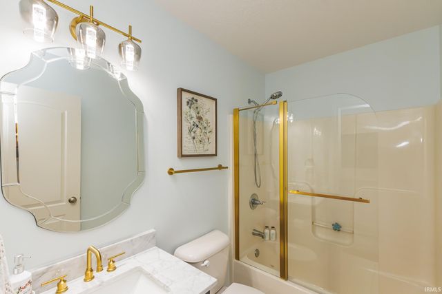 2502 Trillium Cove, Huntertown, IN 46748