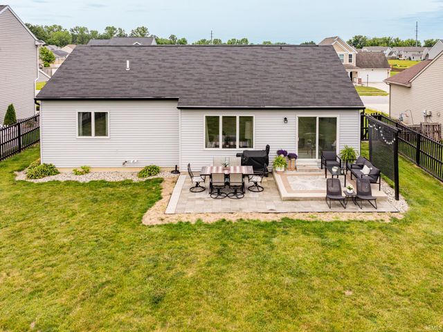 2502 Trillium Cove, Huntertown, IN 46748