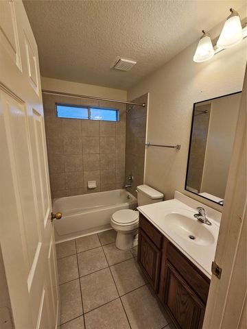 16710 Mallory Bridge Drive, Houston, TX 77095