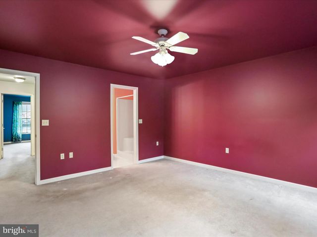 3215 ST ANDREWS DR, Chambersburg, PA 17202