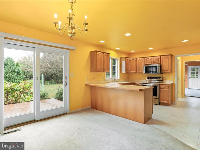 3215 ST ANDREWS DR, Chambersburg, PA 17202