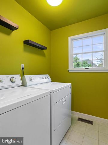 3215 ST ANDREWS DR, Chambersburg, PA 17202