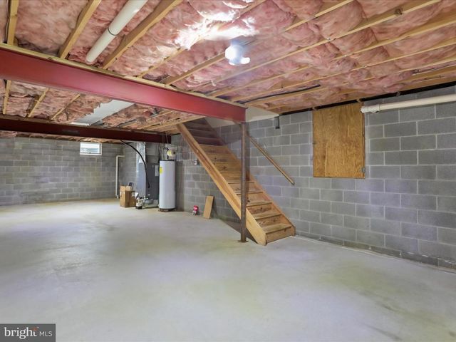 3215 ST ANDREWS DR, Chambersburg, PA 17202