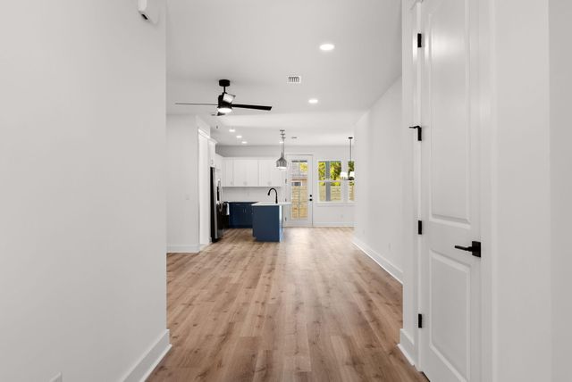 515 Pinetree Drive, Panama City Beach, FL 32413