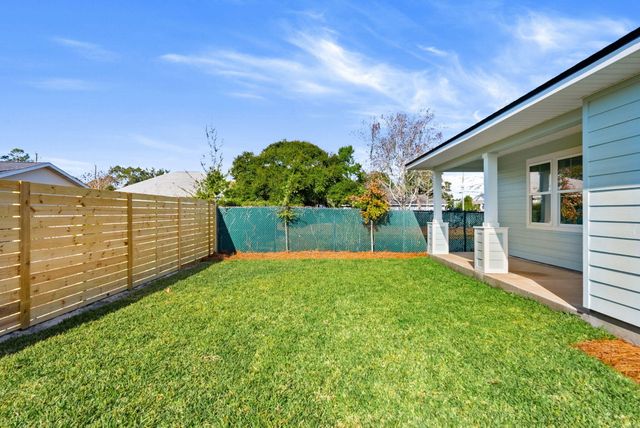 515 Pinetree Drive, Panama City Beach, FL 32413