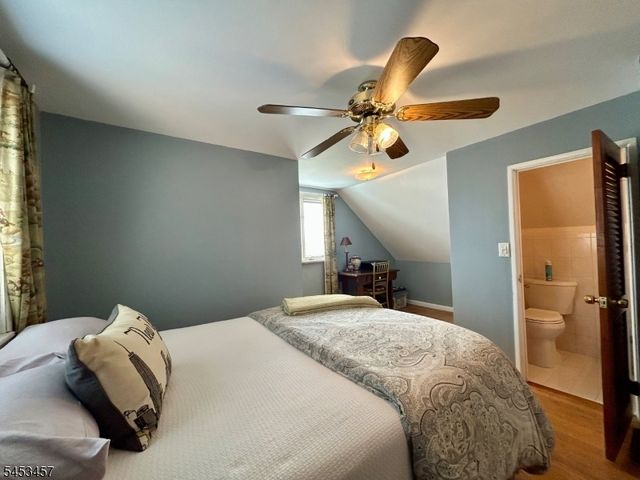 729 7Th St, Carlstadt Boro, NJ 07072