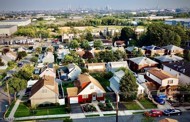 729 7Th St, Carlstadt Boro, NJ 07072