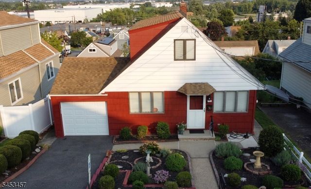729 7Th St, Carlstadt Boro, NJ 07072