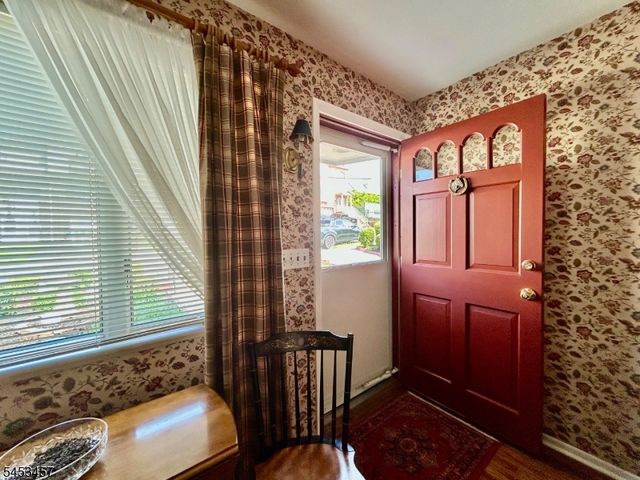 729 7Th St, Carlstadt Boro, NJ 07072