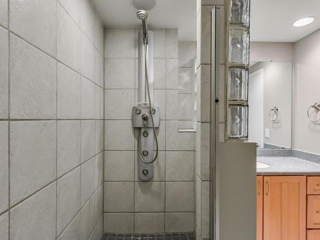 1200 Nicollet Mall 215, Minneapolis, MN 55403