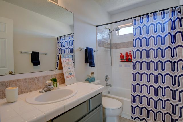 7111 Weston Place NW, Albuquerque, NM 87114