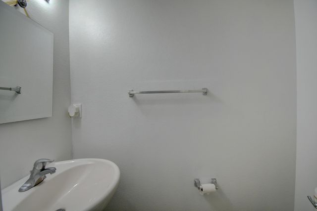 7111 Weston Place NW, Albuquerque, NM 87114