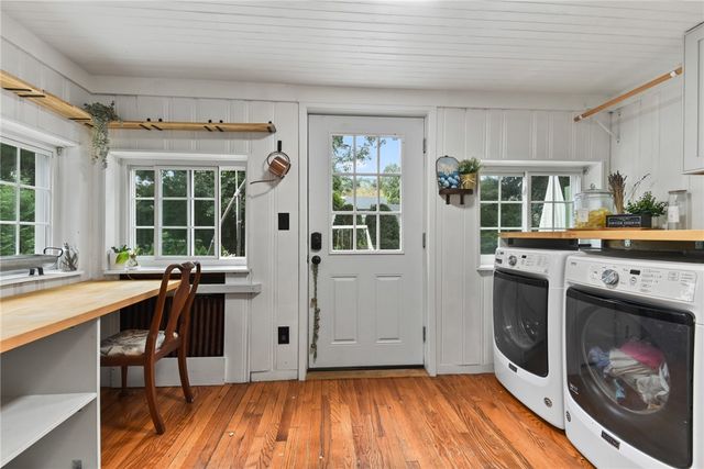 232 Bayview Avenue, Warwick, RI 02818